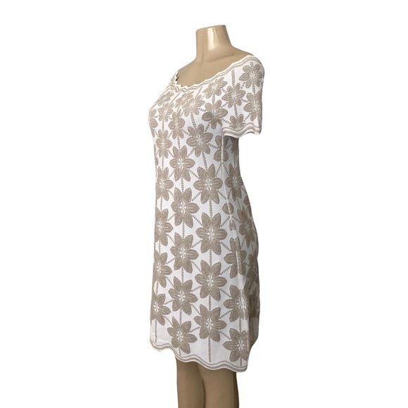 D. Exterior Off Shoulder Knit Pattern Dress - Picture 11 of 11